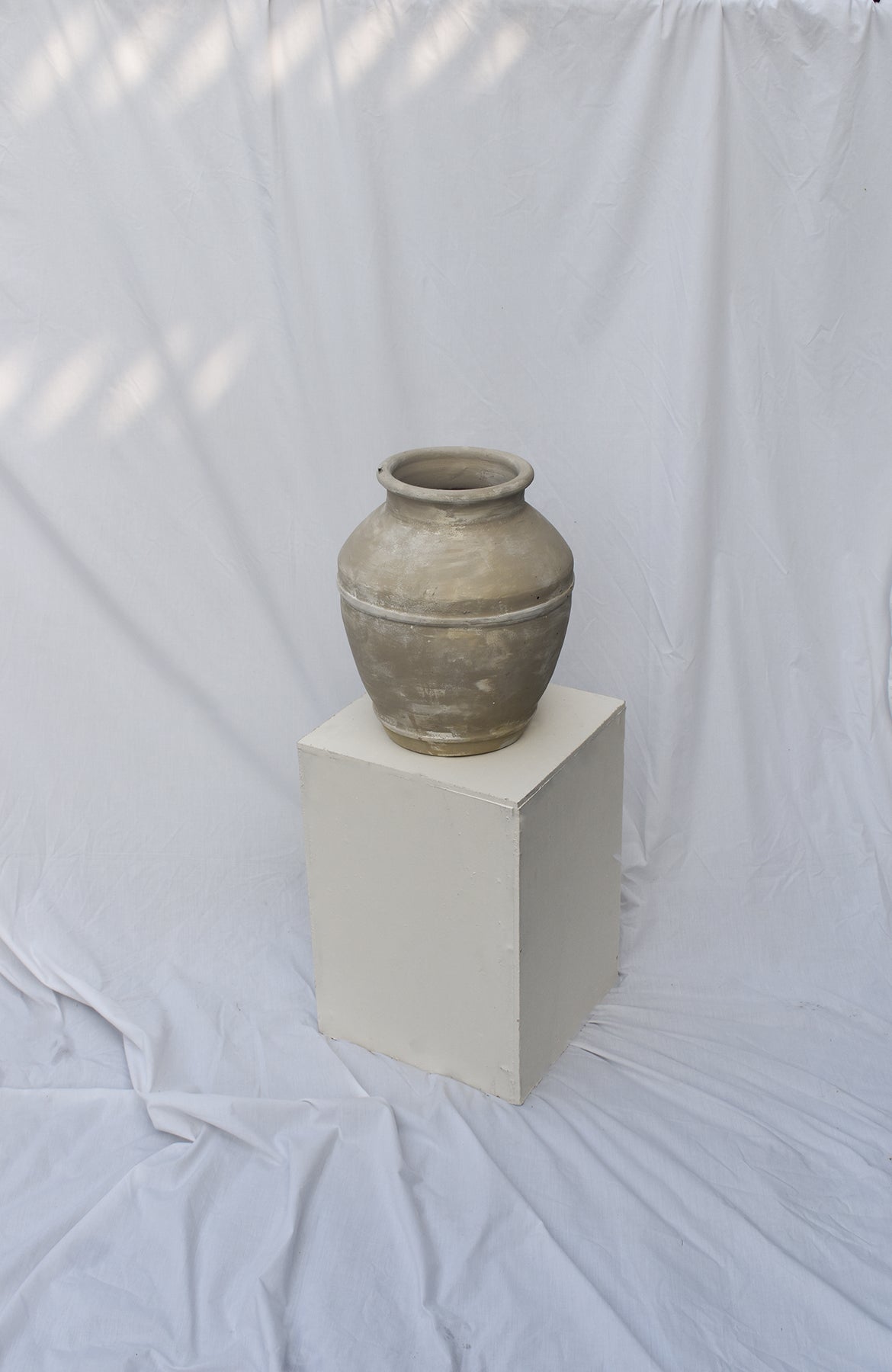 Handcrafted Terracotta Vase
White Washed